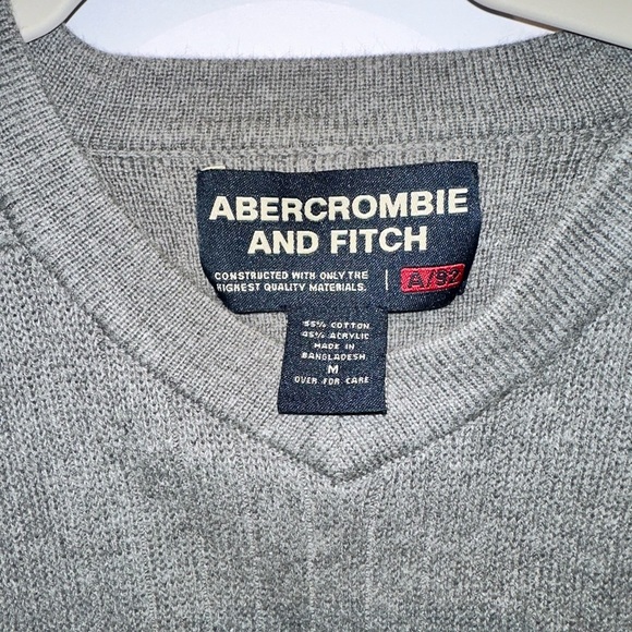 Men’s Abercrombie and Finch‎ A92 Gray size Medium - Picture 2 of 6